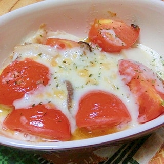 超かんた～ん！！エリンギとトマトのチーズ焼き